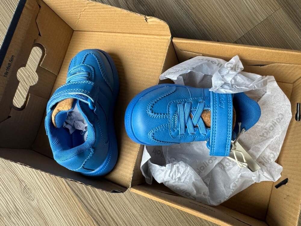 Colloky Sneakers Style 473502-49 Size 5 Blue Shoes